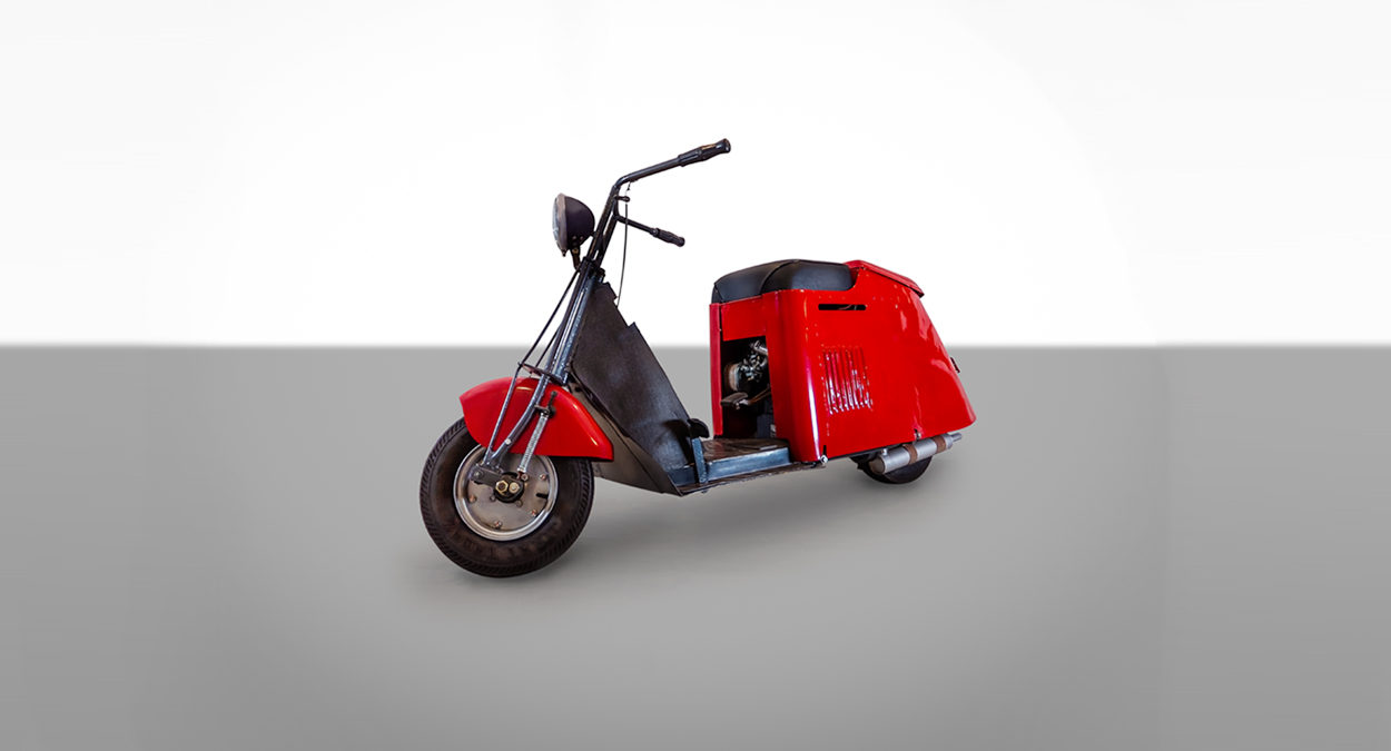 1946 Red Cushman Scooter Road King