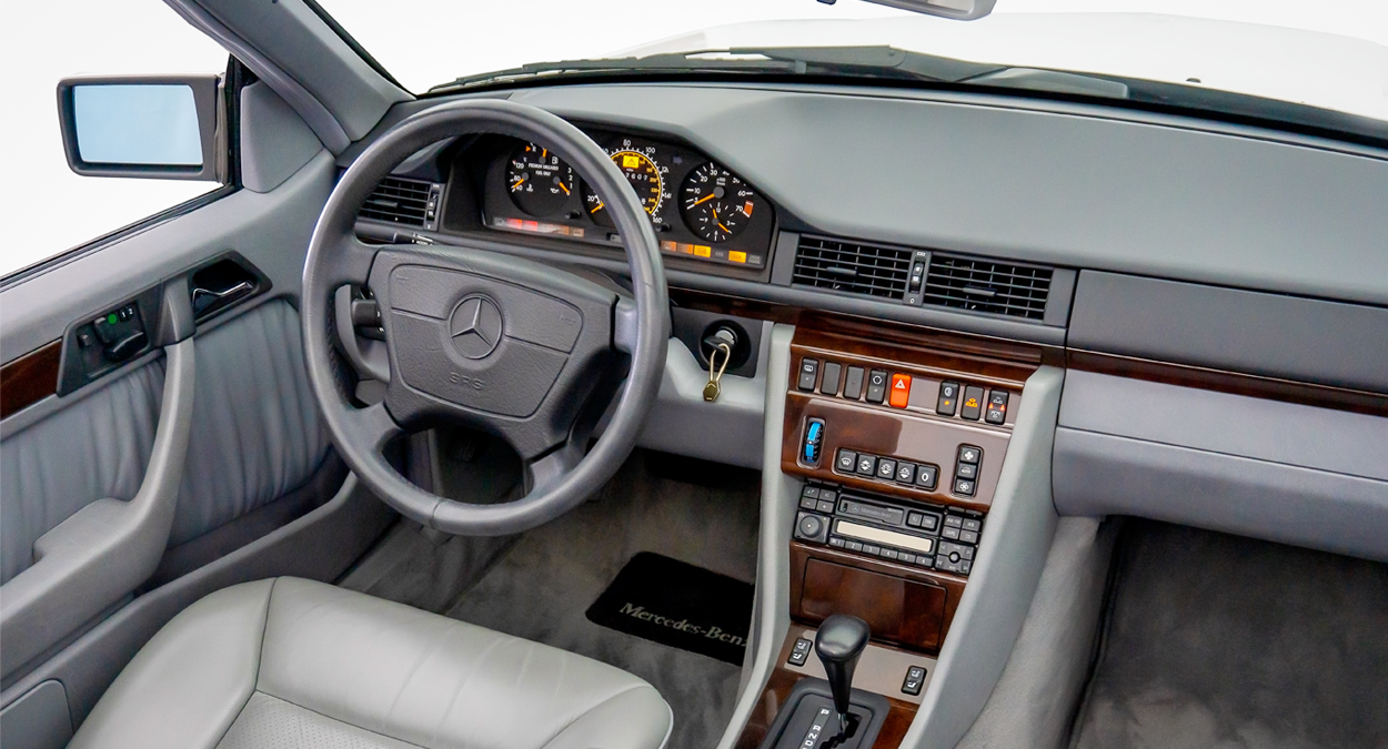 1995 Mercedes E320 W124